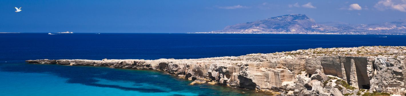 Favignana: Buchten und türkisfarbenes Wasser auf der größten Ägadischen Insel
